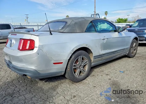 2010 Ford Mustang z USA, uszkodzony, nr VIN 1ZVBP8EN6A5167293